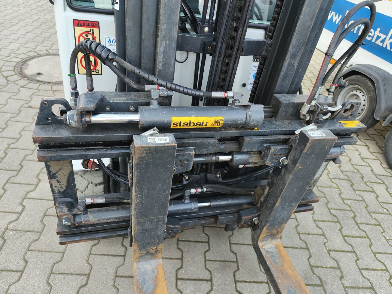 Still RX20-15 Elektro 3 Rad-Stapler www.kornetzki-gabelstapler.de Still RX20-15 Elektro 3 Rad-Stapler www.kornetzki-gabelstapler.de