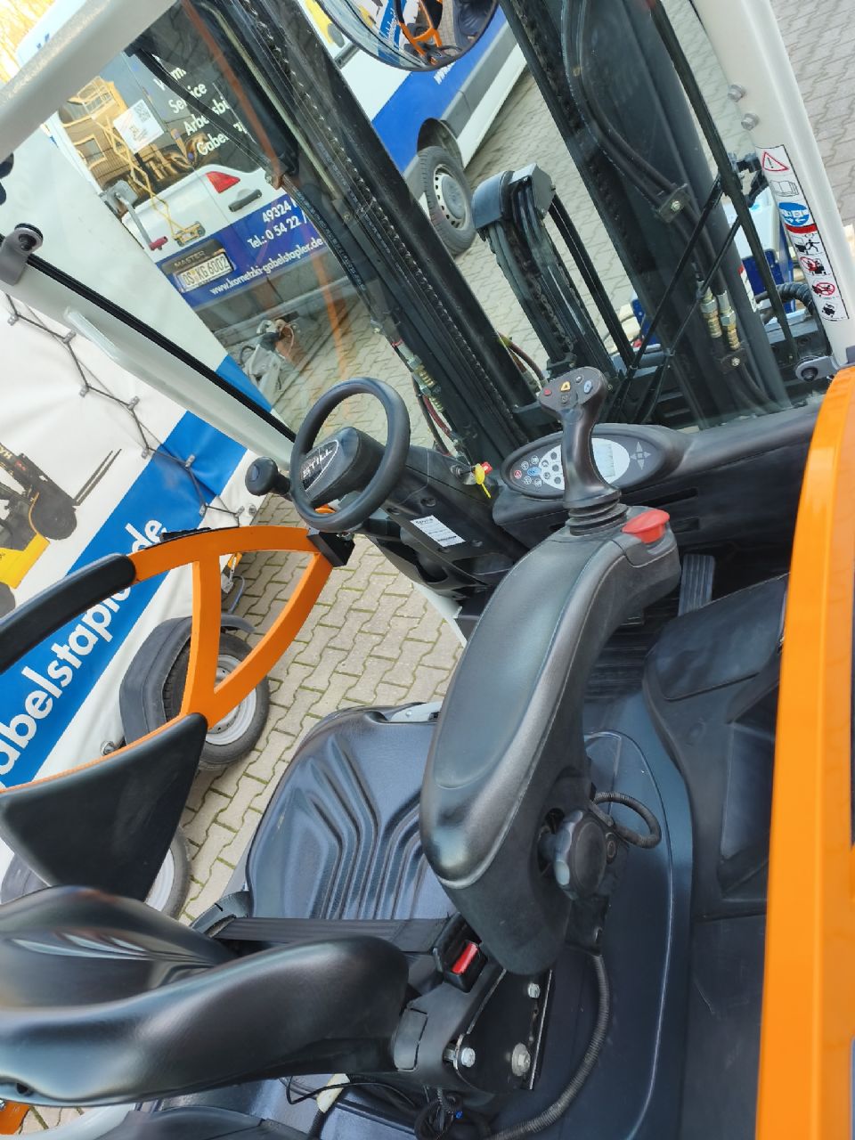 Still RX20-15 Elektro 3 Rad-Stapler www.kornetzki-gabelstapler.de Still RX20-15 Elektro 3 Rad-Stapler www.kornetzki-gabelstapler.de