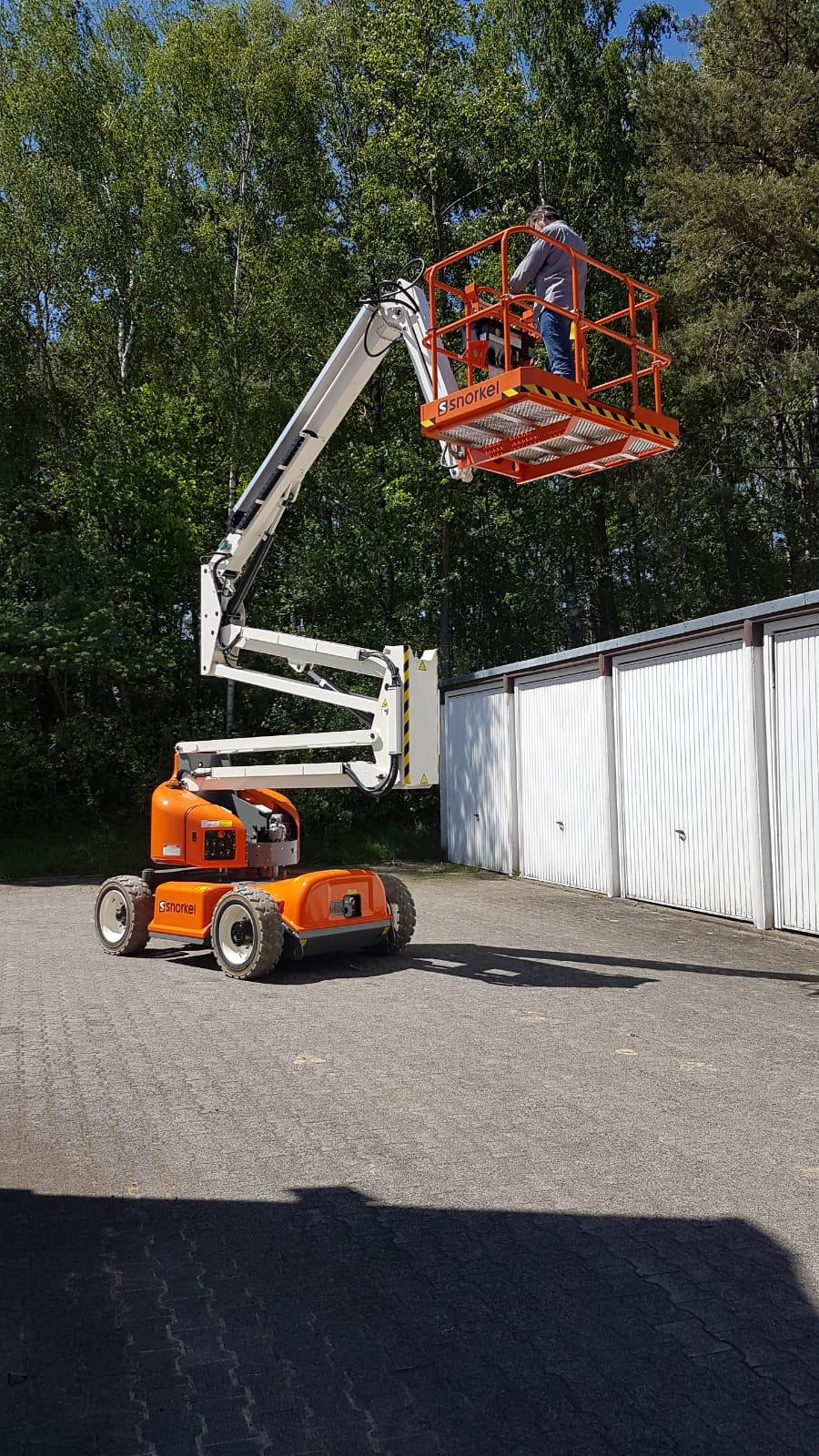 Snorkel A46JE Gelenkteleskopbhne www.kornetzki-gabelstapler.de