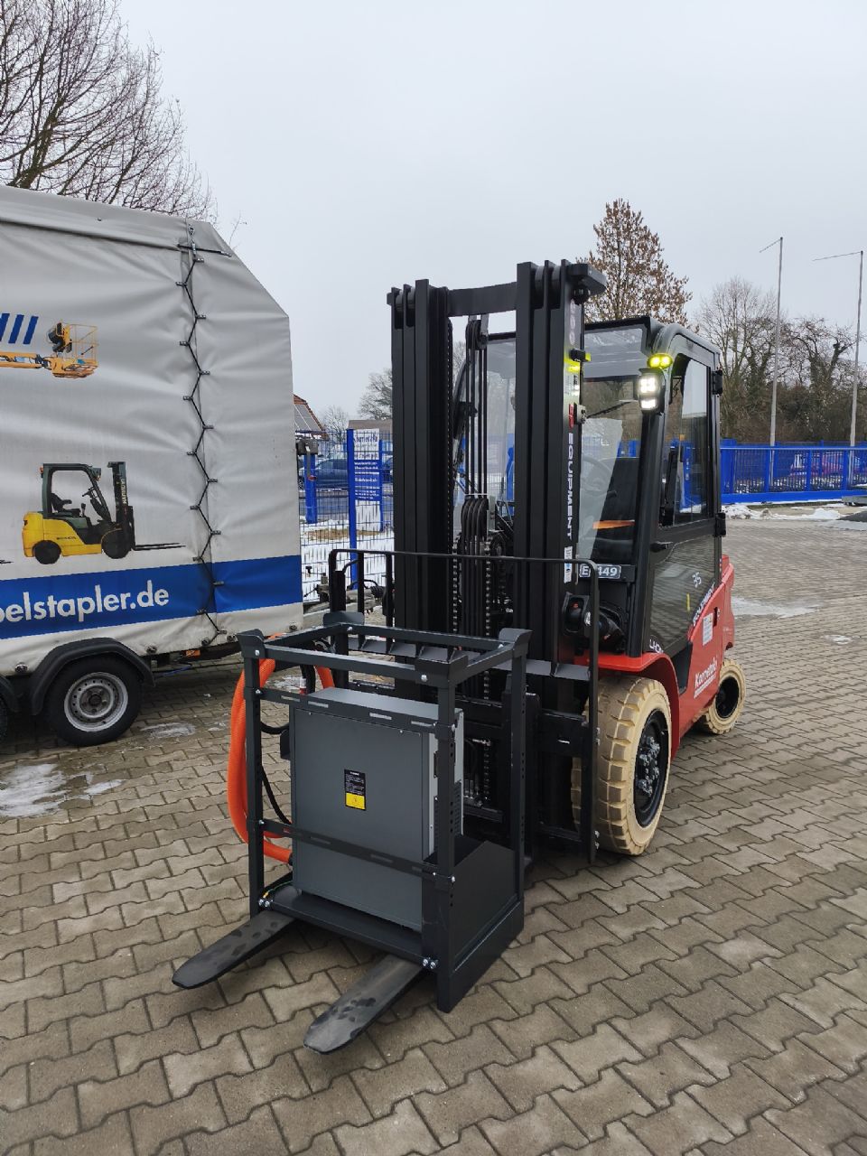 EP EFL353 Elektro 4 Rad-Stapler www.kornetzki-gabelstapler.de