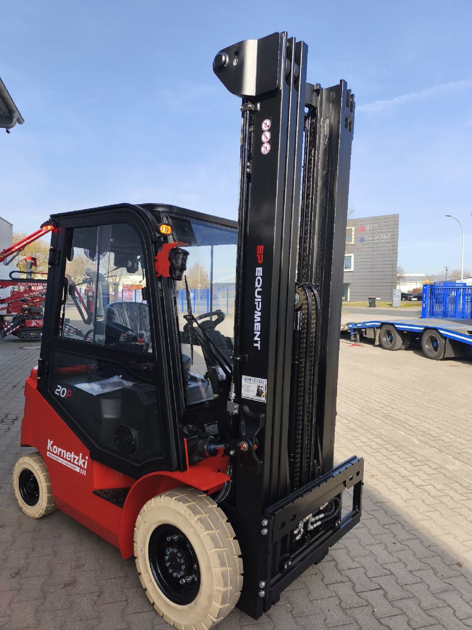 EP EFL203P Elektro 4 Rad-Stapler www.kornetzki-gabelstapler.de