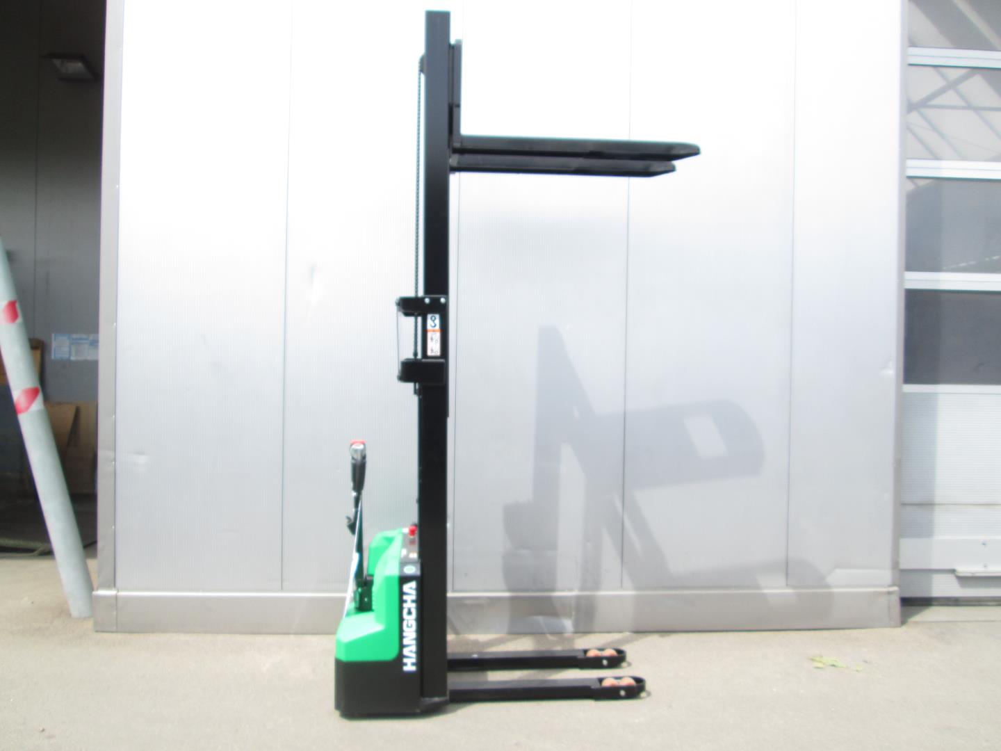 Hangcha-CDD 15 - A2MC2-ISZ LI-ION-Hochhubwagen-www.krause-salem.de Hangcha-CDD 15 - A2MC2-ISZ LI-ION-Hochhubwagen-www.krause-salem.de