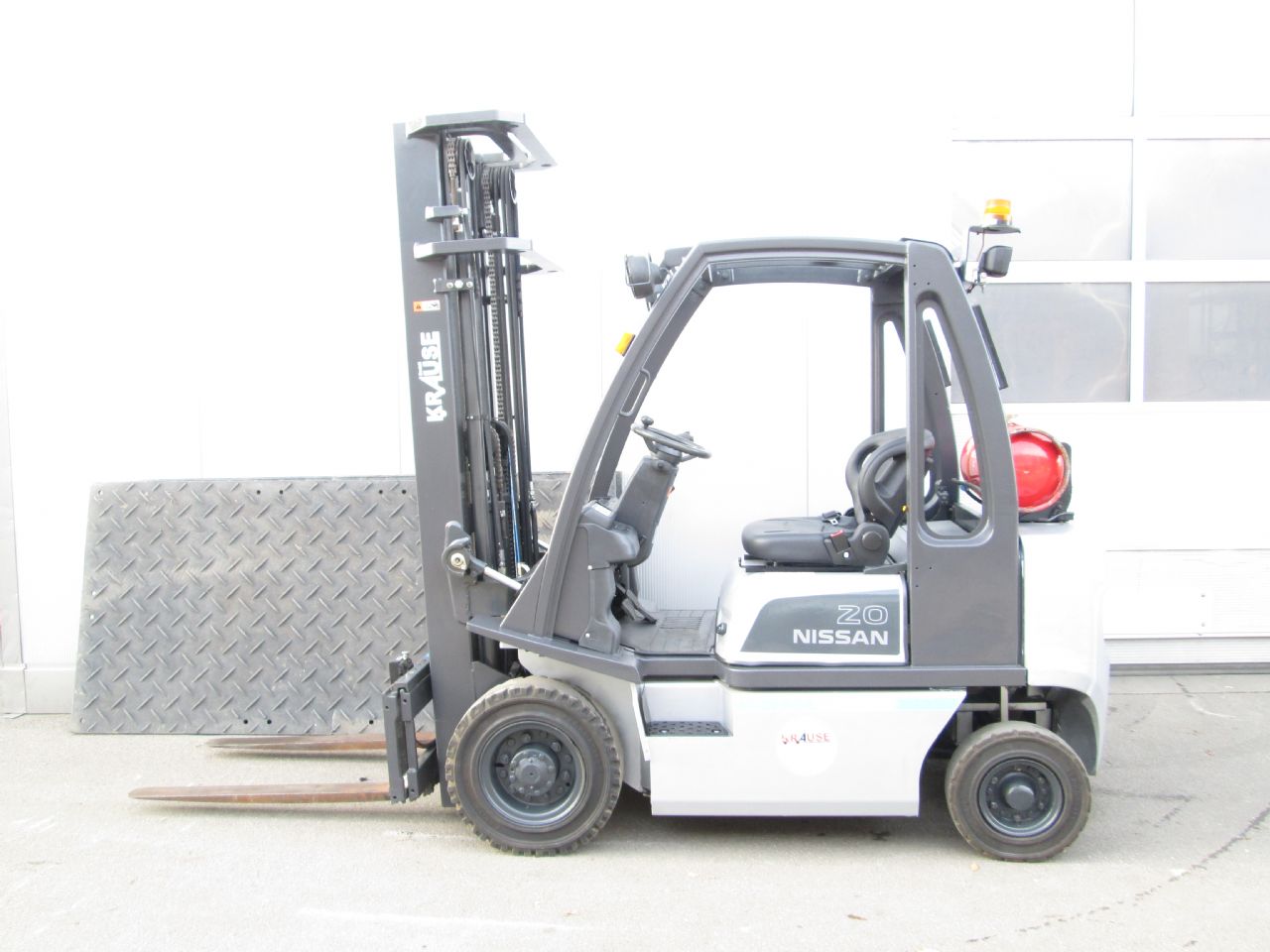 Nissan-U1D2 A20 LQ-Treibgasstapler-www.krause-salem.de