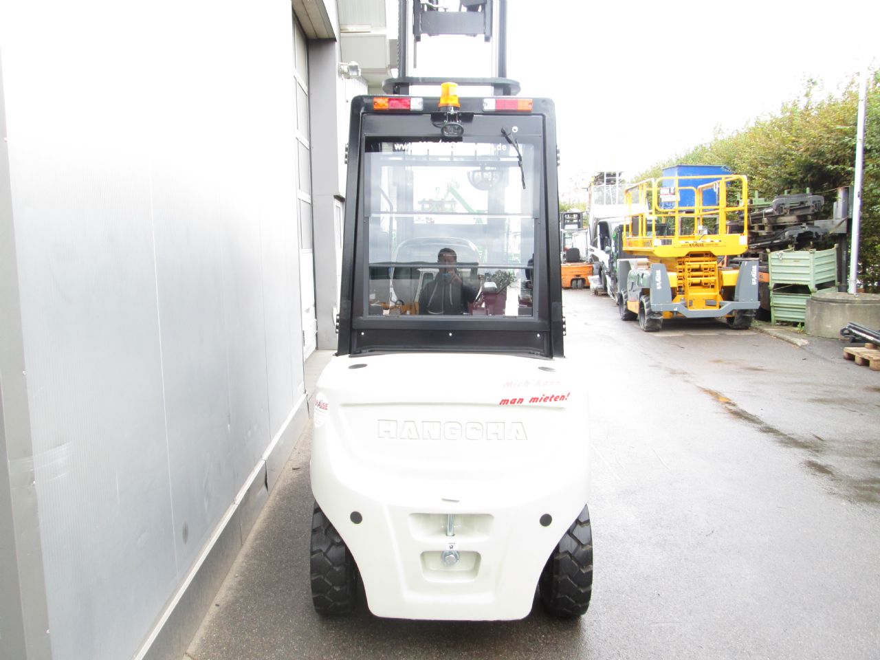 Hangcha-CPD 35-XEY2-SI-Elektro 4 Rad-Stapler-www.krause-salem.de Hangcha-CPD 35-XEY2-SI-Elektro 4 Rad-Stapler-www.krause-salem.de