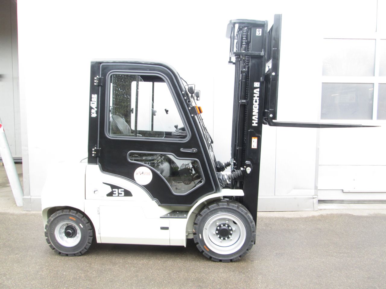 Hangcha-CPD 35-XEY2-SI-Elektro 4 Rad-Stapler-www.krause-salem.de Hangcha-CPD 35-XEY2-SI-Elektro 4 Rad-Stapler-www.krause-salem.de