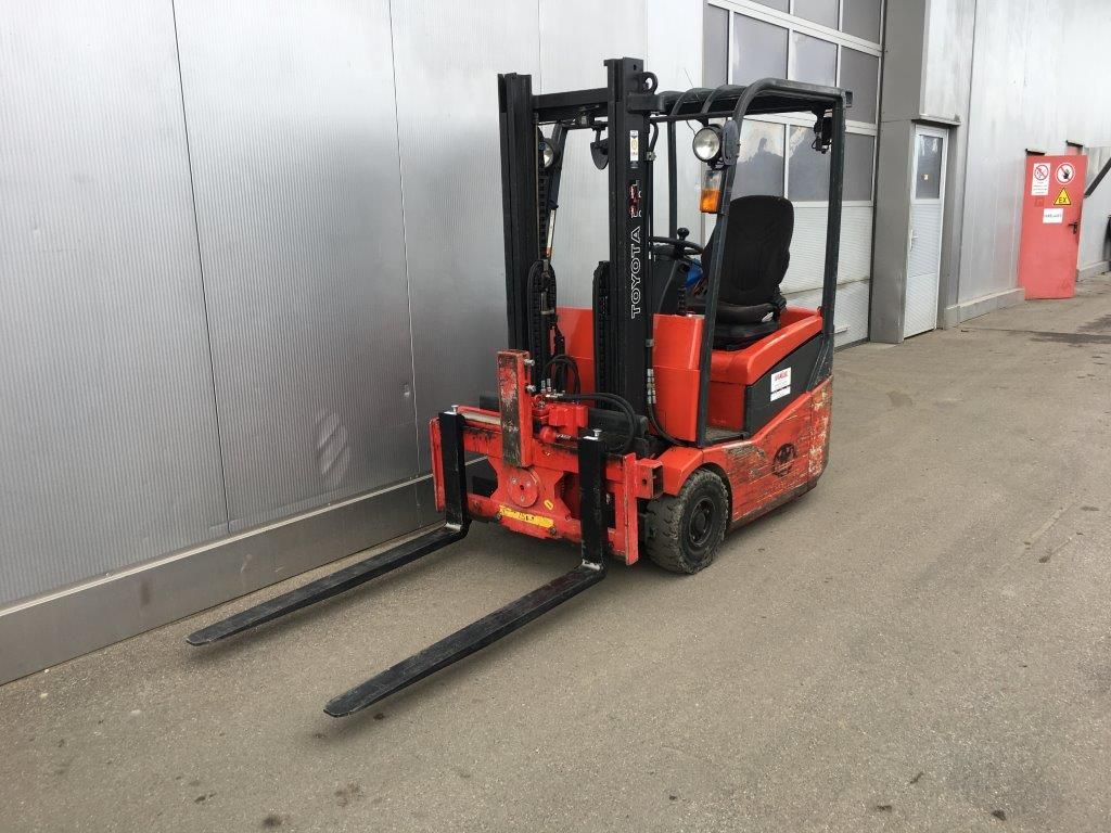 Toyota-7 FBEST 15-Elektro 3 Rad-Stapler-www.krause-salem.de Toyota-7 FBEST 15-Elektro 3 Rad-Stapler-www.krause-salem.de