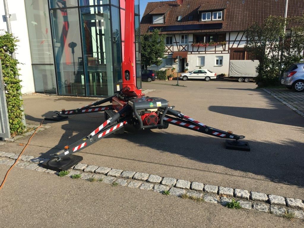 Hinowa-Lightlift 15.70-Raupenarbeitsbühne-www.krause-salem.de Hinowa-Lightlift 15.70-Raupenarbeitsbühne-www.krause-salem.de