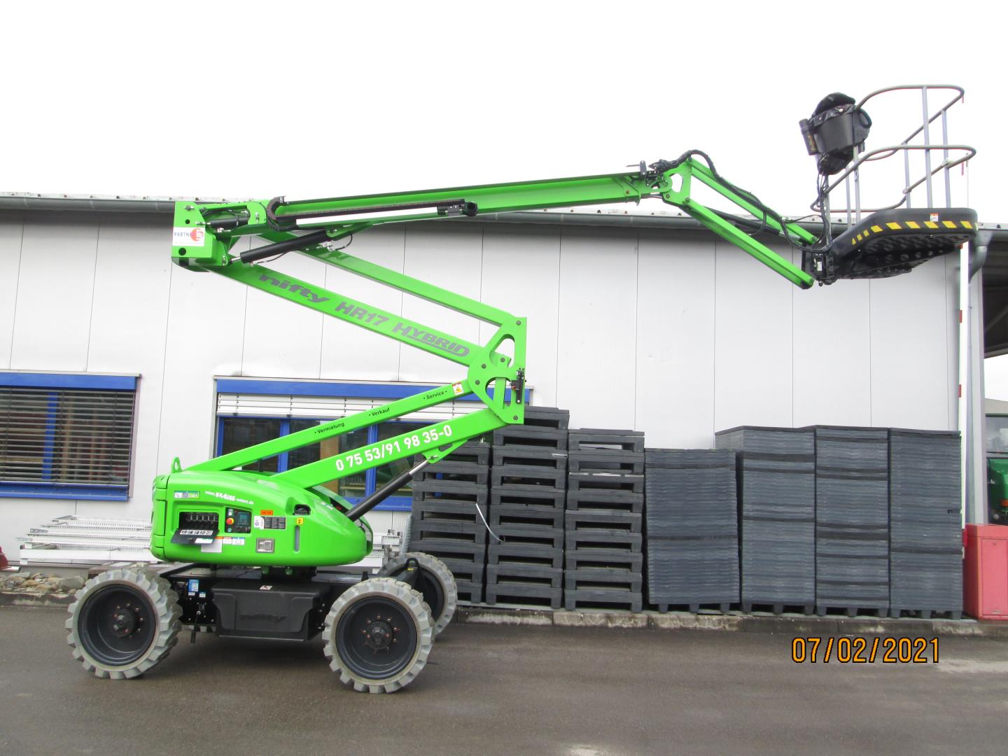 Niftylift-HR 17 4x4 Hybrid-Gelenkteleskopbhne-www.krause-salem.de