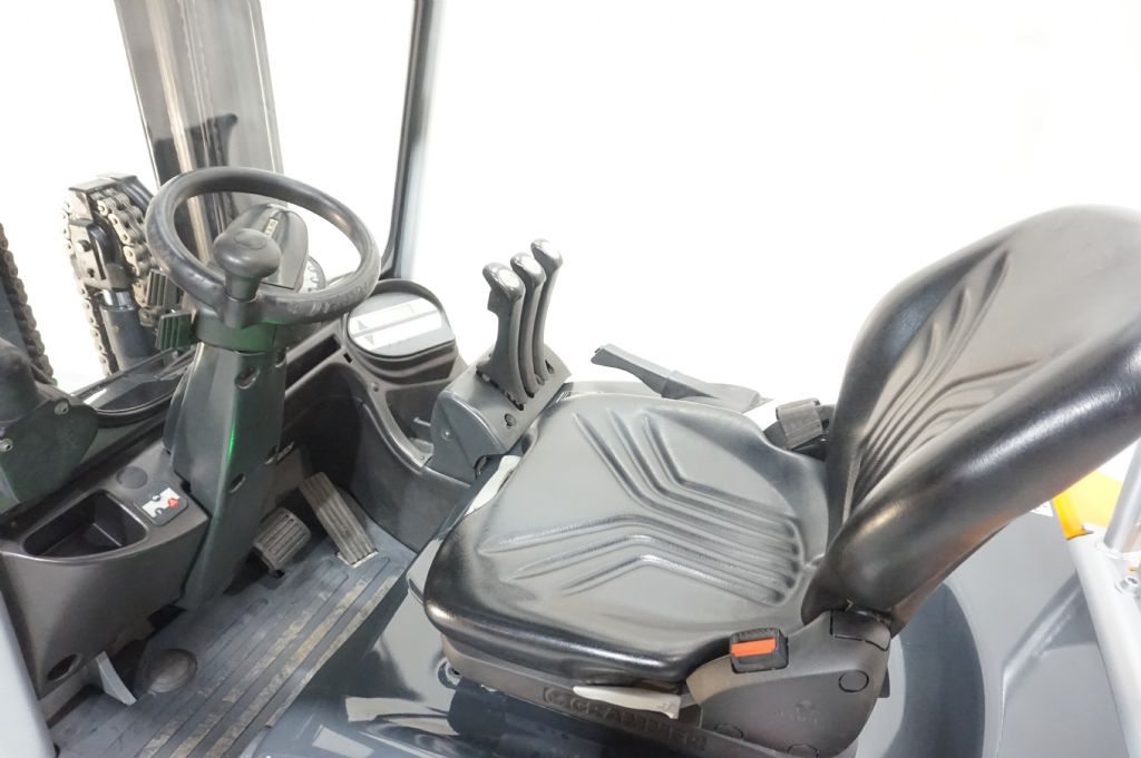 Still-RX50-15 Triplex 3. Ventil-Elektro 3 Rad-Stapler-www.kriegel-gmbh.de Still-RX50-15 Triplex 3. Ventil-Elektro 3 Rad-Stapler-www.kriegel-gmbh.de