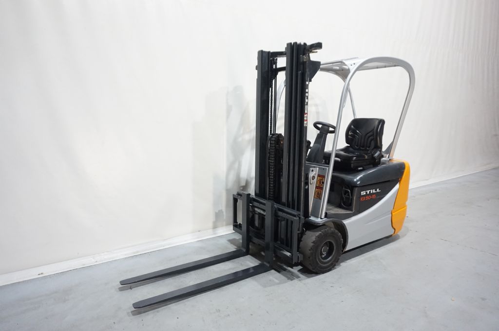 Still-RX50-15 Triplex 3.Ventil-Elektro 3 Rad-Stapler-www.kriegel-gmbh.de Still-RX50-15 Triplex 3.Ventil-Elektro 3 Rad-Stapler-www.kriegel-gmbh.de