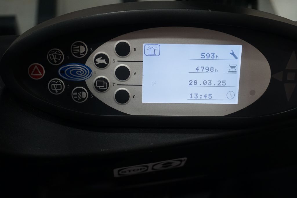 Still-RX50-13 Tele Seitenschieber -Elektro 3 Rad-Stapler-www.kriegel-gmbh.de Still-RX50-13 Tele Seitenschieber -Elektro 3 Rad-Stapler-www.kriegel-gmbh.de