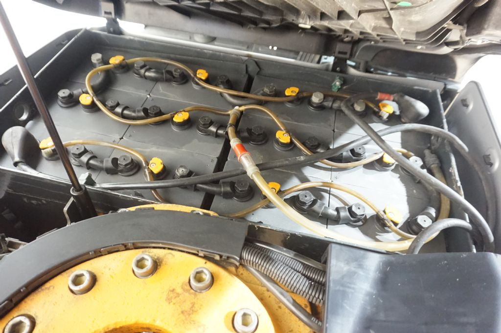 Still-RX50-13 Tele Seitenschieber -Elektro 3 Rad-Stapler-www.kriegel-gmbh.de Still-RX50-13 Tele Seitenschieber -Elektro 3 Rad-Stapler-www.kriegel-gmbh.de