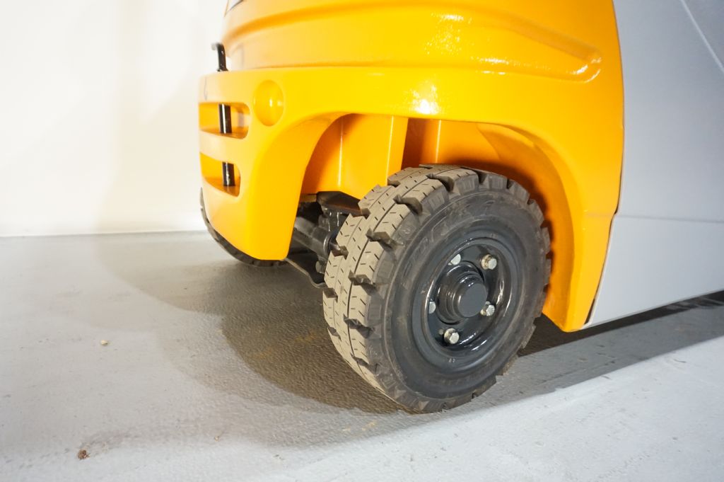 Still-RX20-16P Triplex Seitenschieber-Elektro 4 Rad-Stapler-www.kriegel-gmbh.de Still-RX20-16P Triplex Seitenschieber-Elektro 4 Rad-Stapler-www.kriegel-gmbh.de