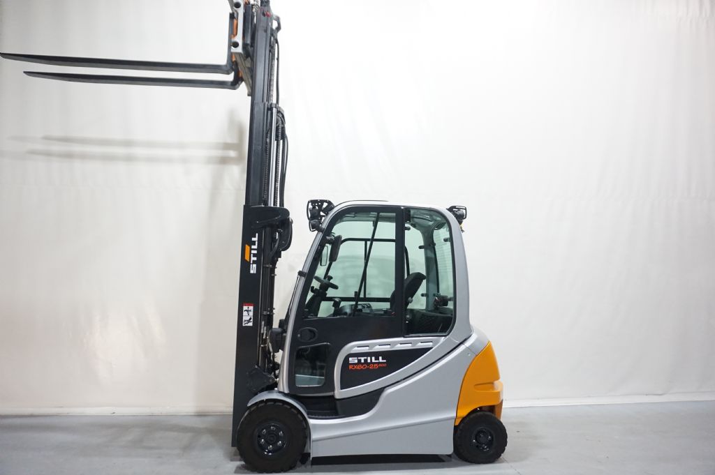 Still-RX60-25L/600 Kabine Triplex ZVG erst 600 Stunden-Elektro 4 Rad-Stapler-www.kriegel-gmbh.de