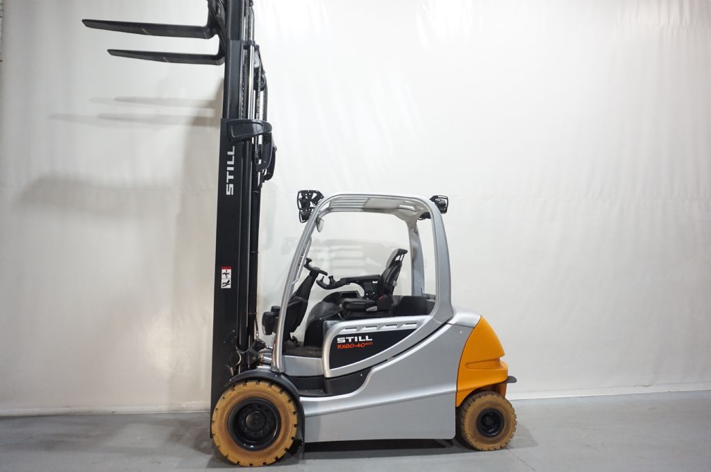 Still-RX60-40/600 Triplex 6,5m  3. Ventil-Electric 4-wheel forklift-www.kriegel-gmbh.de