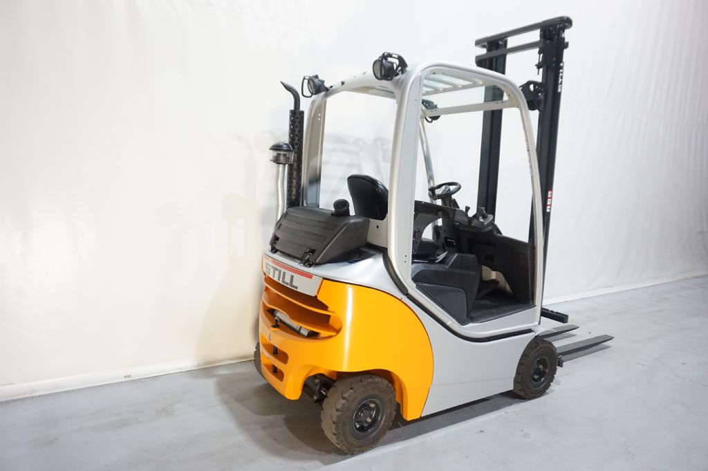 Still-RX70-16D Tele erst 679 Stunden-Dieselstapler-www.kriegel-gmbh.de Still-RX70-16D Tele erst 679 Stunden-Dieselstapler-www.kriegel-gmbh.de