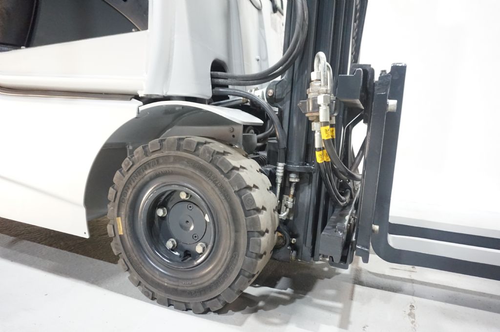 Still-RX70-16T Triplex 3.+4. Ventil Kabine Heizung STVZO-Treibgasstapler-www.kriegel-gmbh.de Still-RX70-16T Triplex 3.+4. Ventil Kabine Heizung STVZO-Treibgasstapler-www.kriegel-gmbh.de