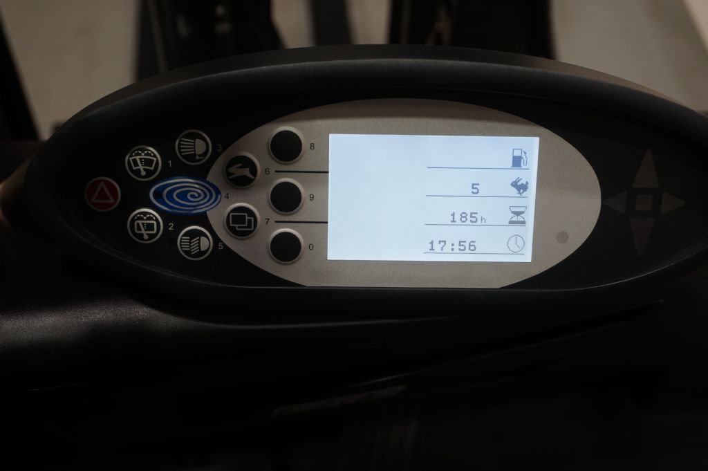 Still-RX70-20T Duplex Seitenschieber erst 185 Stunden-Treibgasstapler-www.kriegel-gmbh.de Still-RX70-20T Duplex Seitenschieber erst 185 Stunden-Treibgasstapler-www.kriegel-gmbh.de