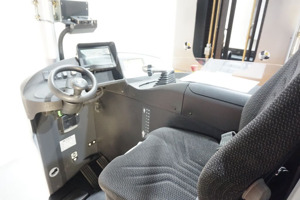 Still-GX-XTR Triplex -Schubmaststapler-www.kriegel-gmbh.de Still-GX-XTR Triplex -Schubmaststapler-www.kriegel-gmbh.de