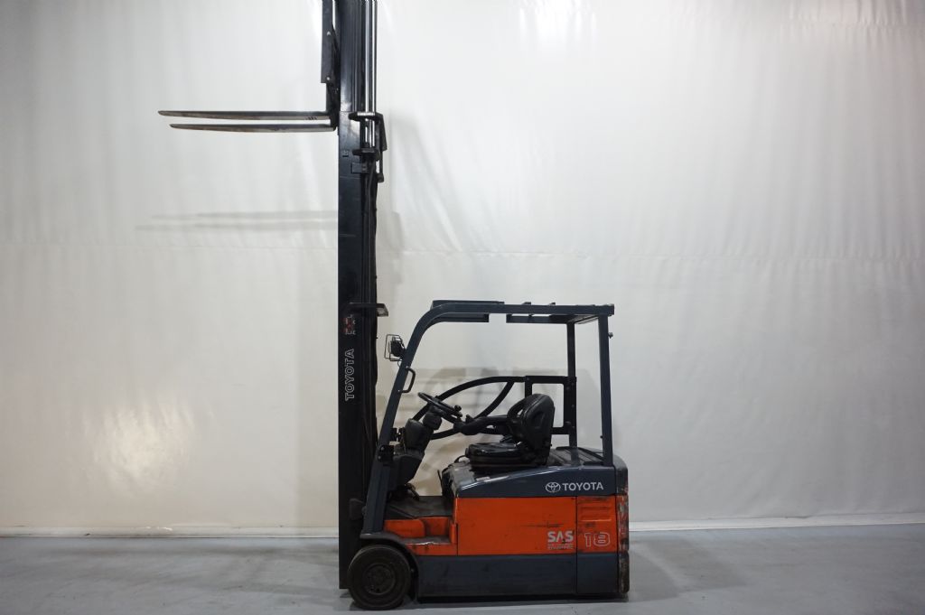 Toyota-7FBEF18 -Electric 3-wheel forklift-www.kriegel-gmbh.de