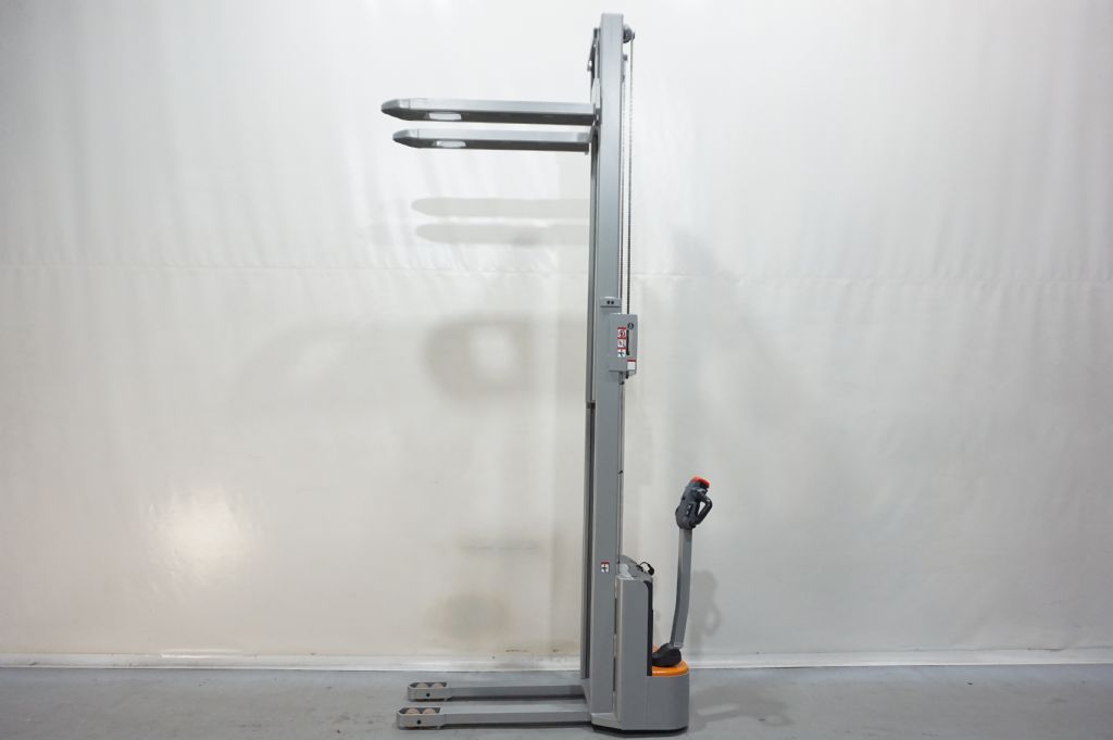 Still-ECV10 Einbauladeger�t-High Lift stacker-www.kriegel-gmbh.de