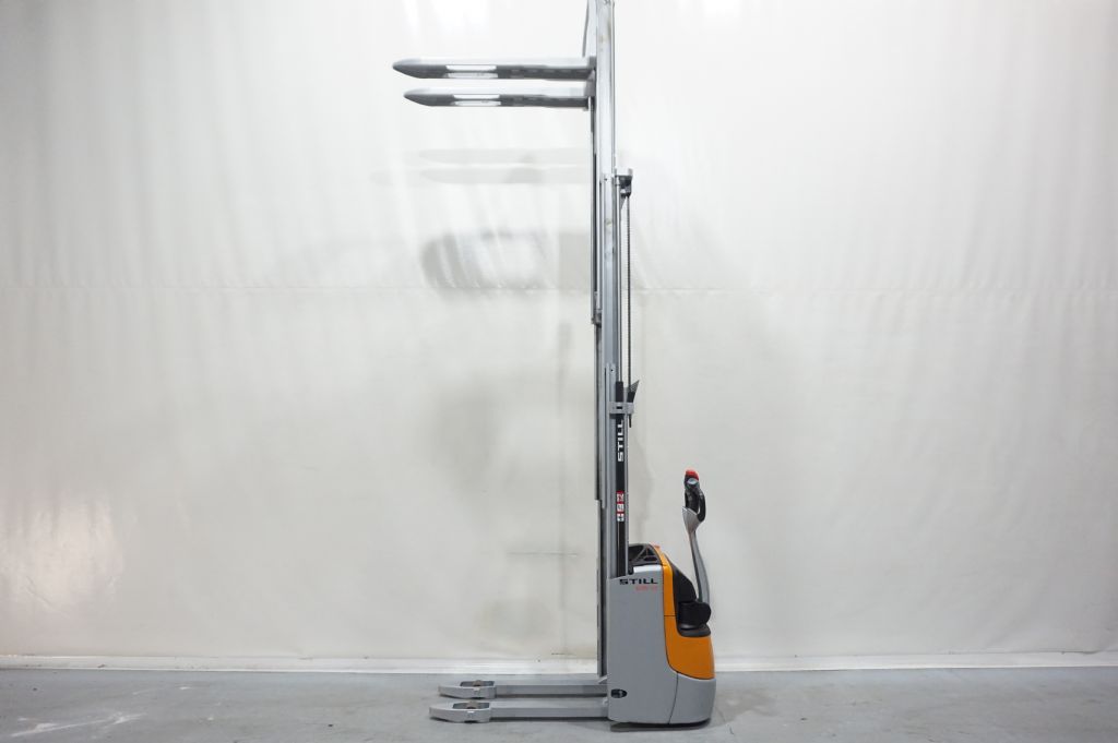 Still-EXV12 Triplex-Hochhubwagen-www.kriegel-gmbh.de