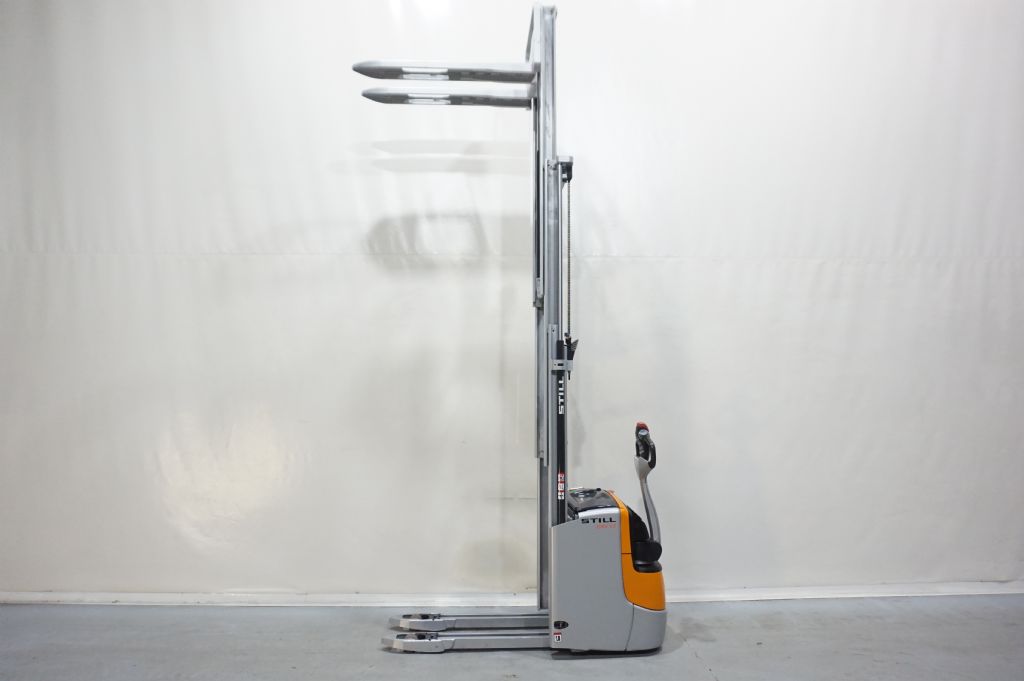 Still-EXV12i  Triplex Initialhub -Hochhubwagen-www.kriegel-gmbh.de