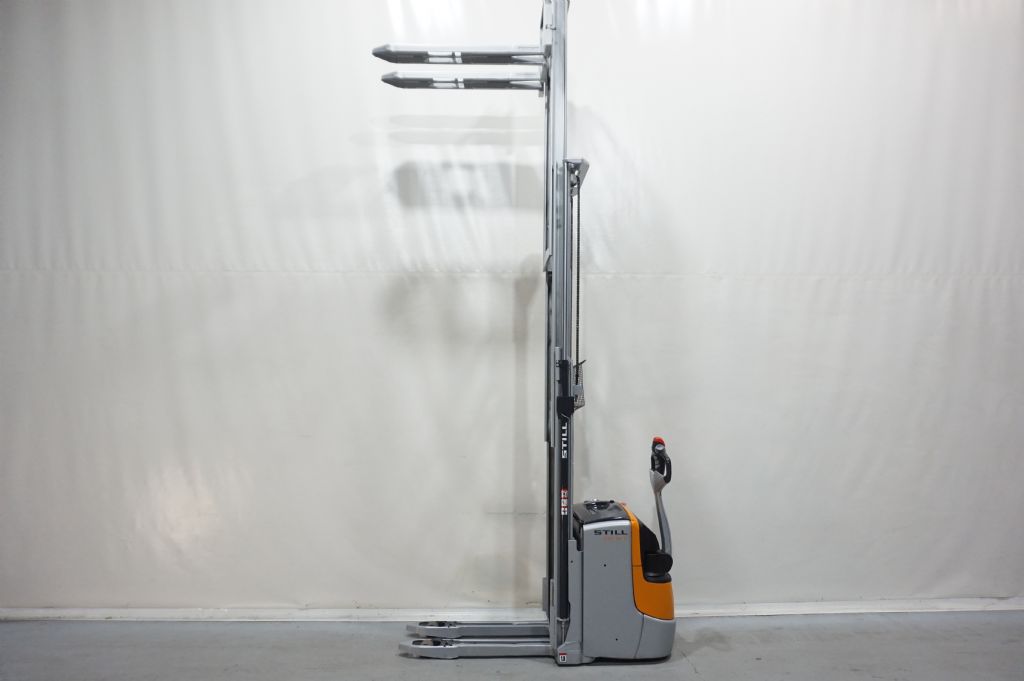 Still-EXV14i C  Triplex Initialhub -Hochhubwagen-www.kriegel-gmbh.de