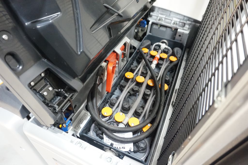 Still-EXV14i Tele erst 50 Stunden-Hochhubwagen-www.kriegel-gmbh.de Still-EXV14i Tele erst 50 Stunden-Hochhubwagen-www.kriegel-gmbh.de