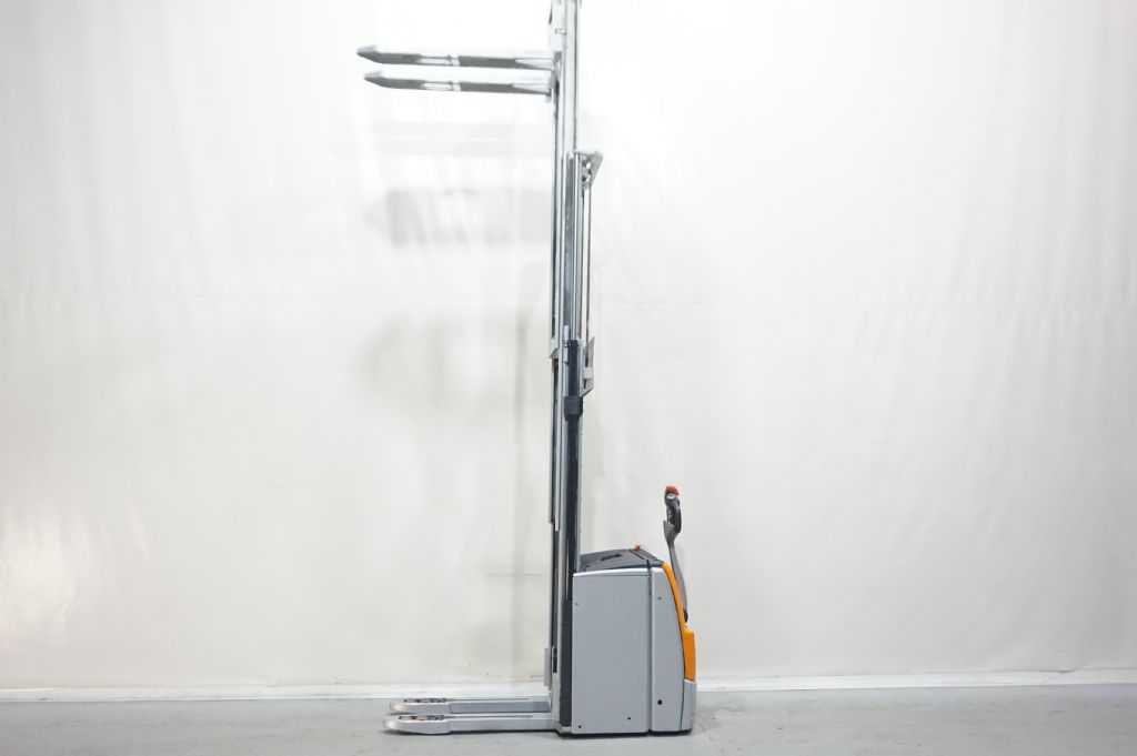 Still-EXV16i Triplex 5,31m Initialhub -Hochhubwagen-www.kriegel-gmbh.de