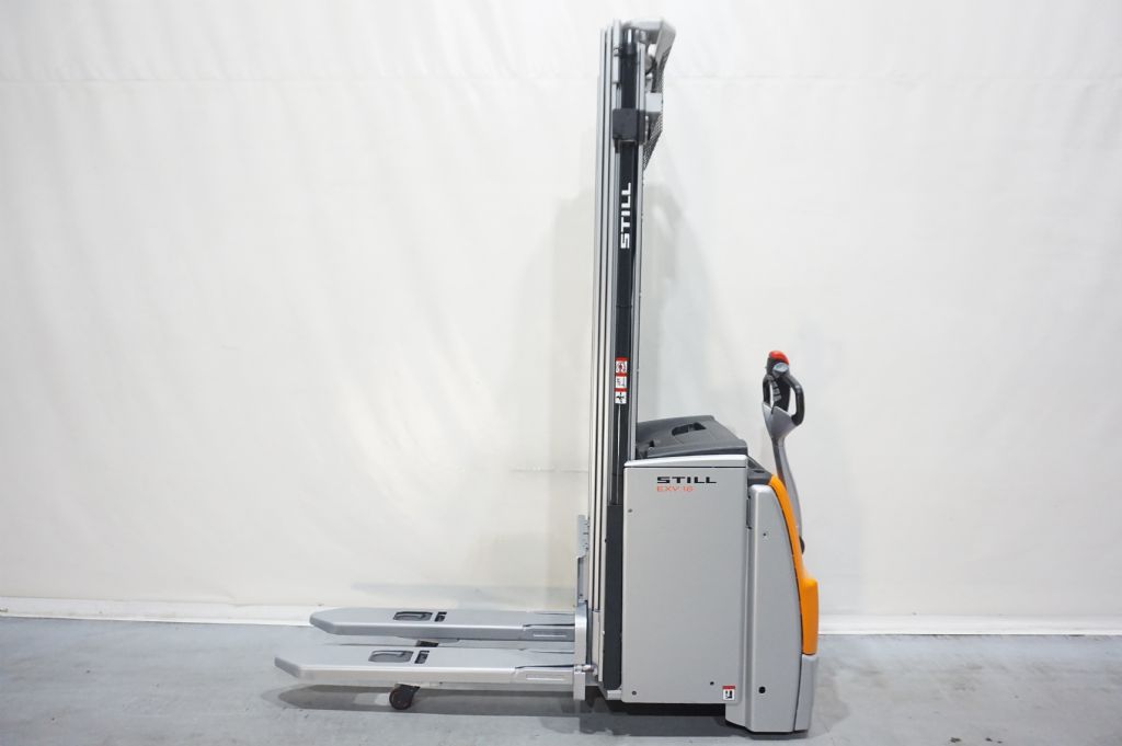 Still-EXV16i Triplex 5,61m Initialhub erst 966 Stunden-Hochhubwagen-www.kriegel-gmbh.de Still-EXV16i Triplex 5,61m Initialhub erst 966 Stunden-Hochhubwagen-www.kriegel-gmbh.de