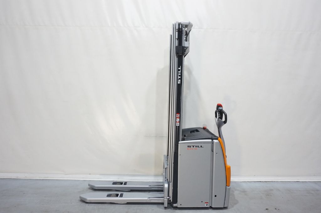 Still-EXV16i Triplex 5,61m Initialhub erst 966 Stunden-Hochhubwagen-www.kriegel-gmbh.de Still-EXV16i Triplex 5,61m Initialhub erst 966 Stunden-Hochhubwagen-www.kriegel-gmbh.de