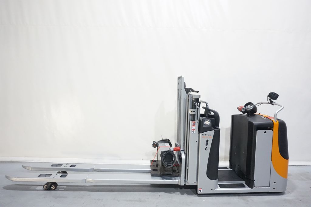 Still-CX-H16 Gabel 2400mm erst 78Bh Li-Ion-Niederhubkommissionierer-www.kriegel-gmbh.de Still-CX-H16 Gabel 2400mm erst 78Bh Li-Ion-Niederhubkommissionierer-www.kriegel-gmbh.de