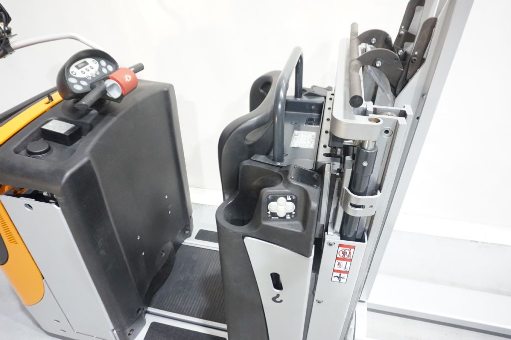 Still-CX-H16 Gabel 2400mm erst 78Bh Li-Ion-Niederhubkommissionierer-www.kriegel-gmbh.de Still-CX-H16 Gabel 2400mm erst 78Bh Li-Ion-Niederhubkommissionierer-www.kriegel-gmbh.de