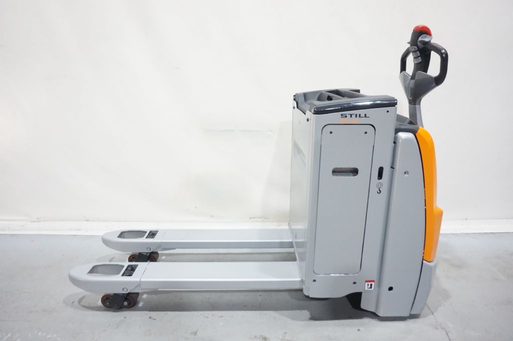 Still-EXH25 mit Rangiertaste -Niederhubwagen-www.kriegel-gmbh.de