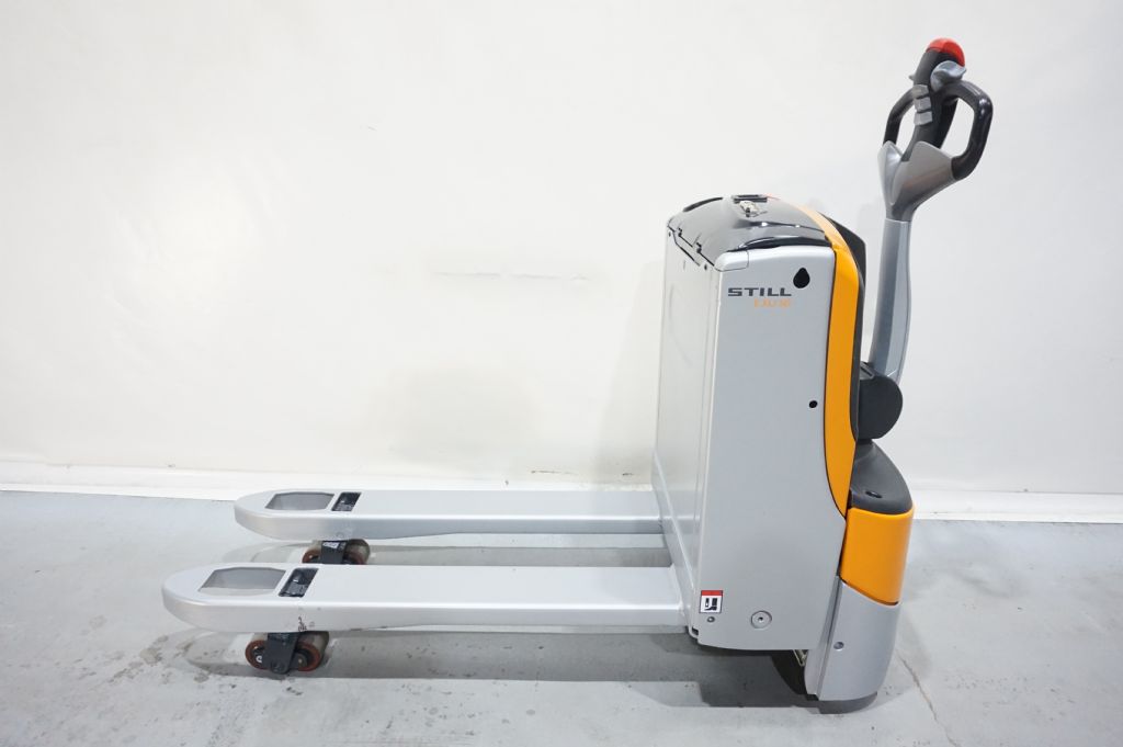 Still-EXU16 integr.Ladeger�t Akku 2025 -Electric Pallet Truck-www.kriegel-gmbh.de
