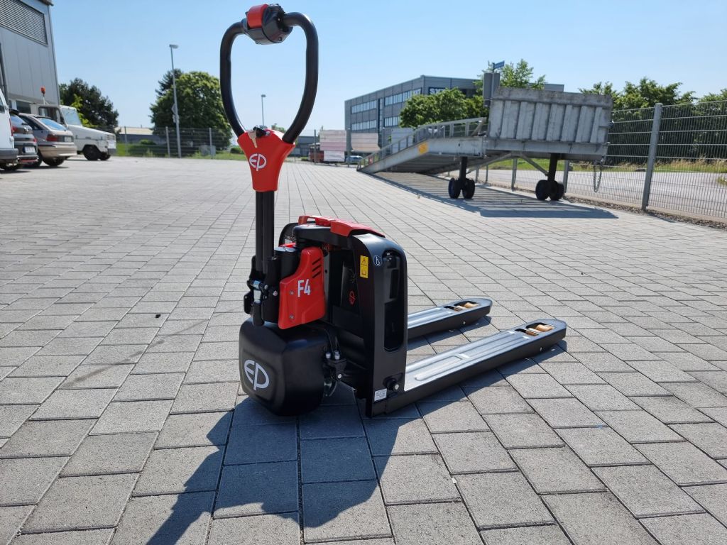 EP-F 4-Niederhubwagen-http://www.k-trucks.de