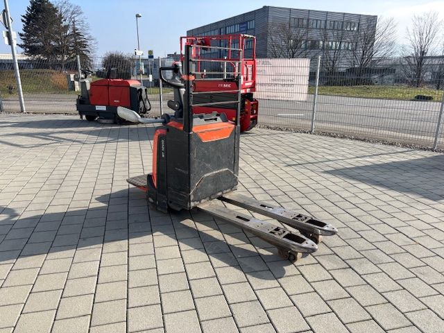 BT-LPE 200-Niederhubwagen-http://www.k-trucks.de