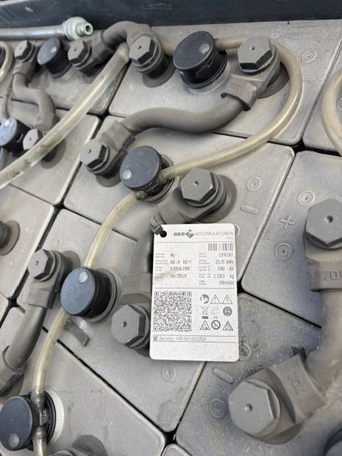 Linde-R 16 G-Schubmaststapler-http://www.k-trucks.de