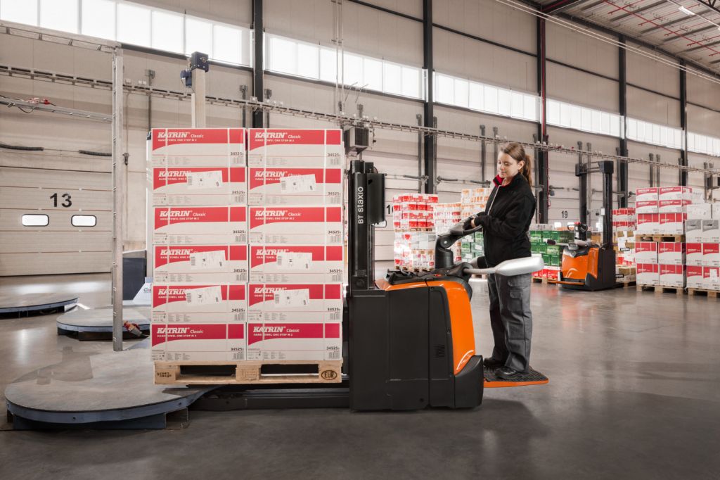 BT-SPE120L-Hochhubwagen-www.kugler.net