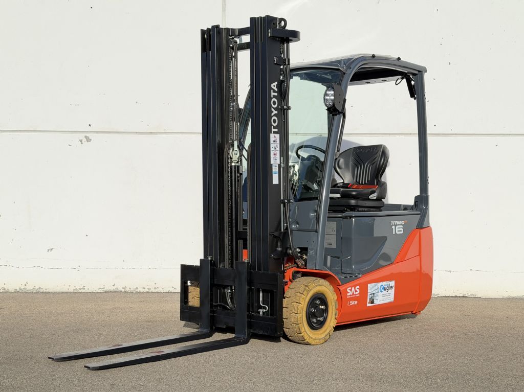 Toyota-8FBE16T-Elektro 3 Rad-Stapler-www.kugler.net