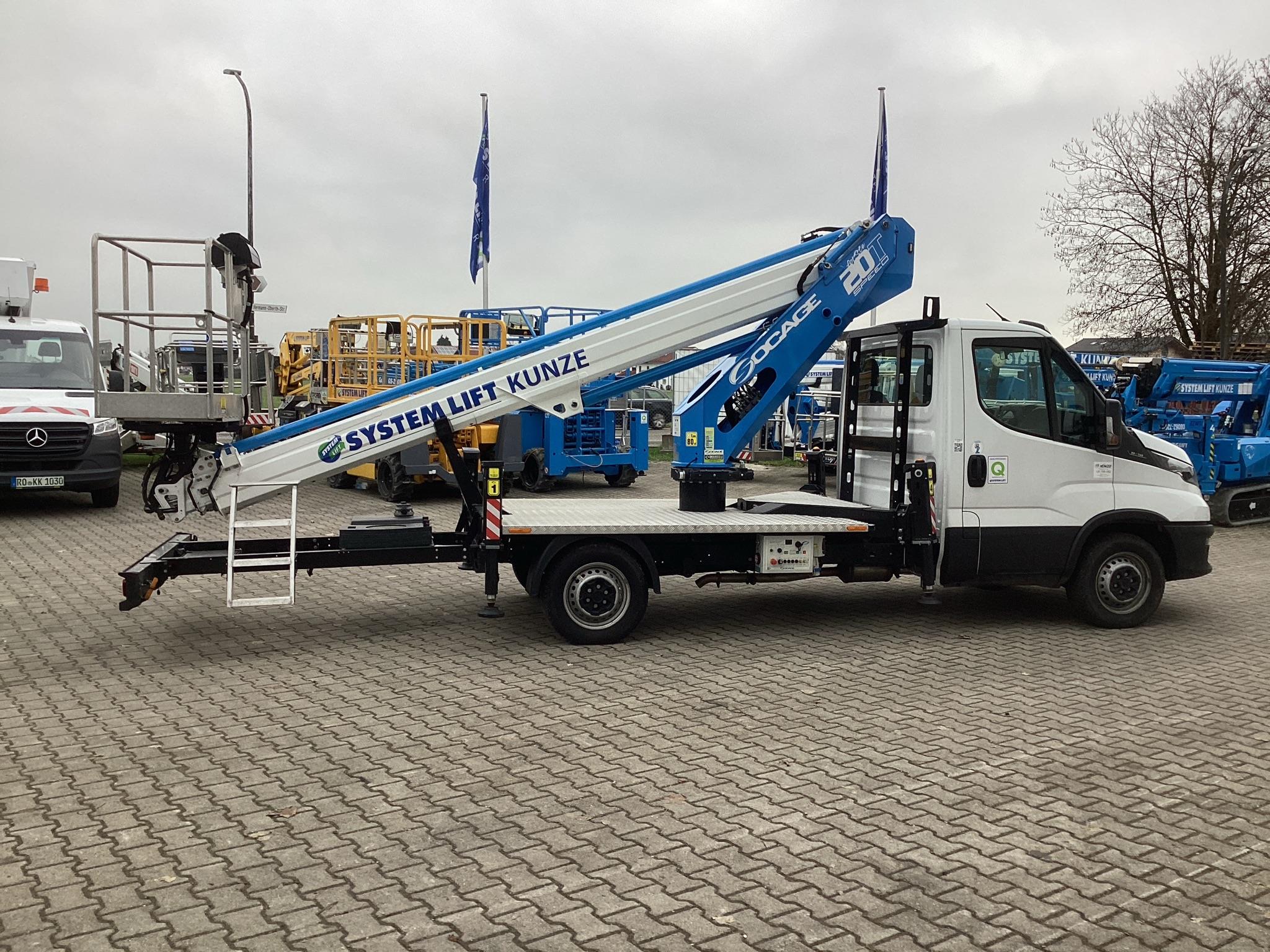 Socage 20T-Speed LKW Arbeitsbhne www.kunze-buehnen.com