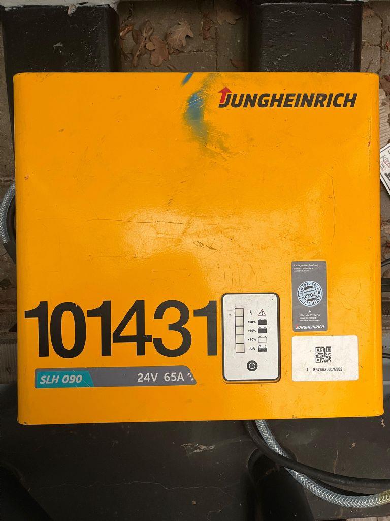 Jungheinrich ECE225 Mittelhubkommissionierer www.kunze-buehnen.com