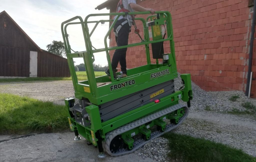Fronteq  FS0610TL Scherenarbeitsbhne www.staplerlanger.at