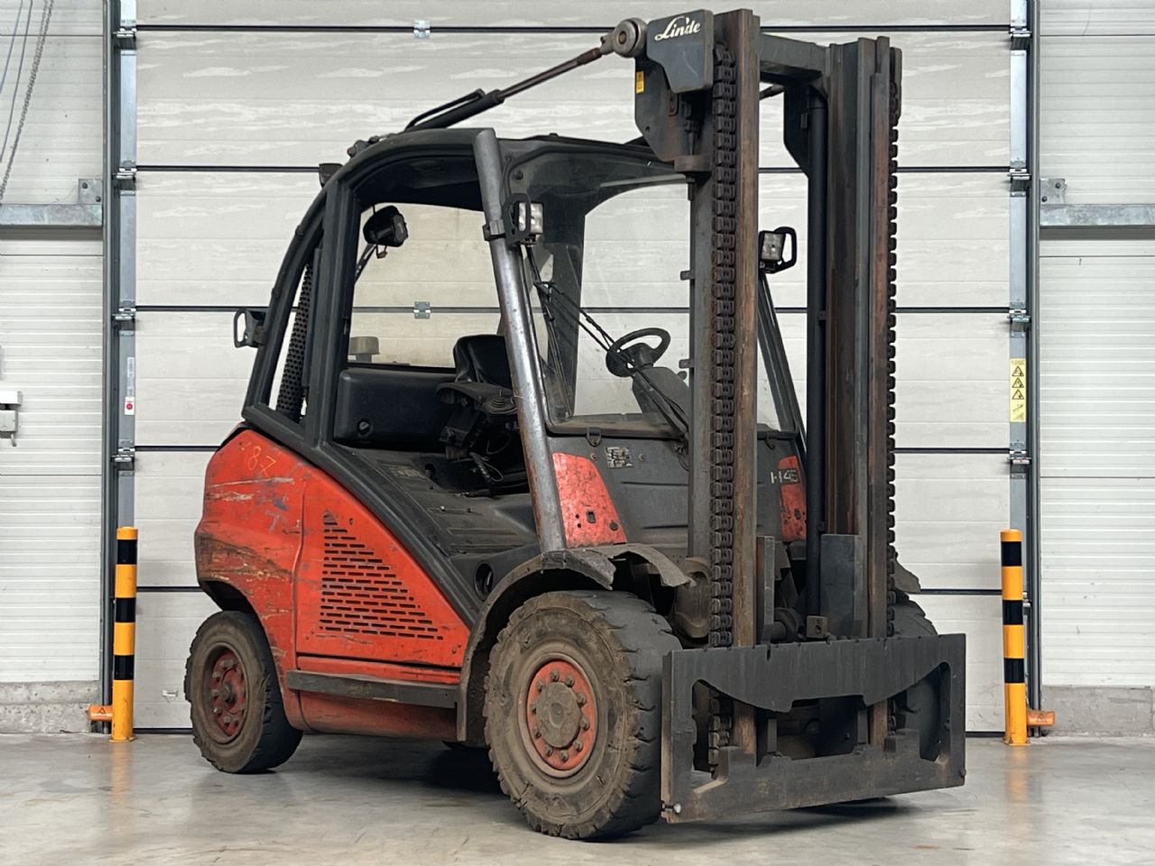 Linde-H45D-Dieselstapler www.lifthandling.com Linde-H45D-Dieselstapler www.lifthandling.com