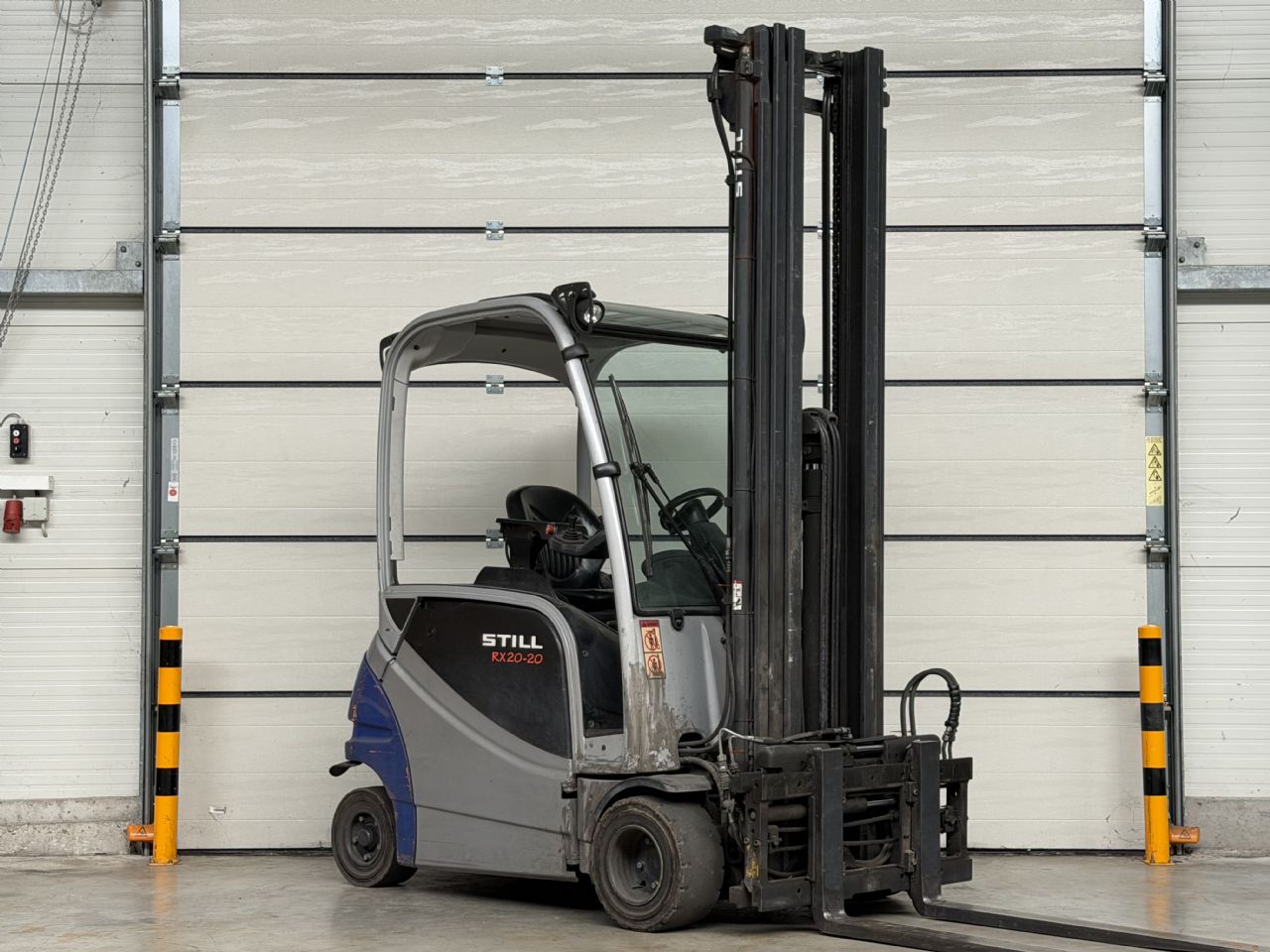 Still-RX 20-20 P-Elektro 4 Rad-Stapler www.lifthandling.com