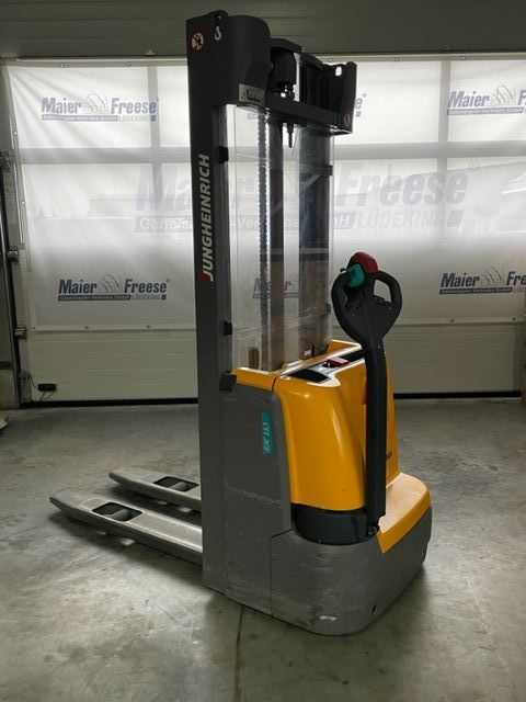 Jungheinrich-EJC112-ZT320-Deichselstapler-www.maier-freese-gmbh.de
