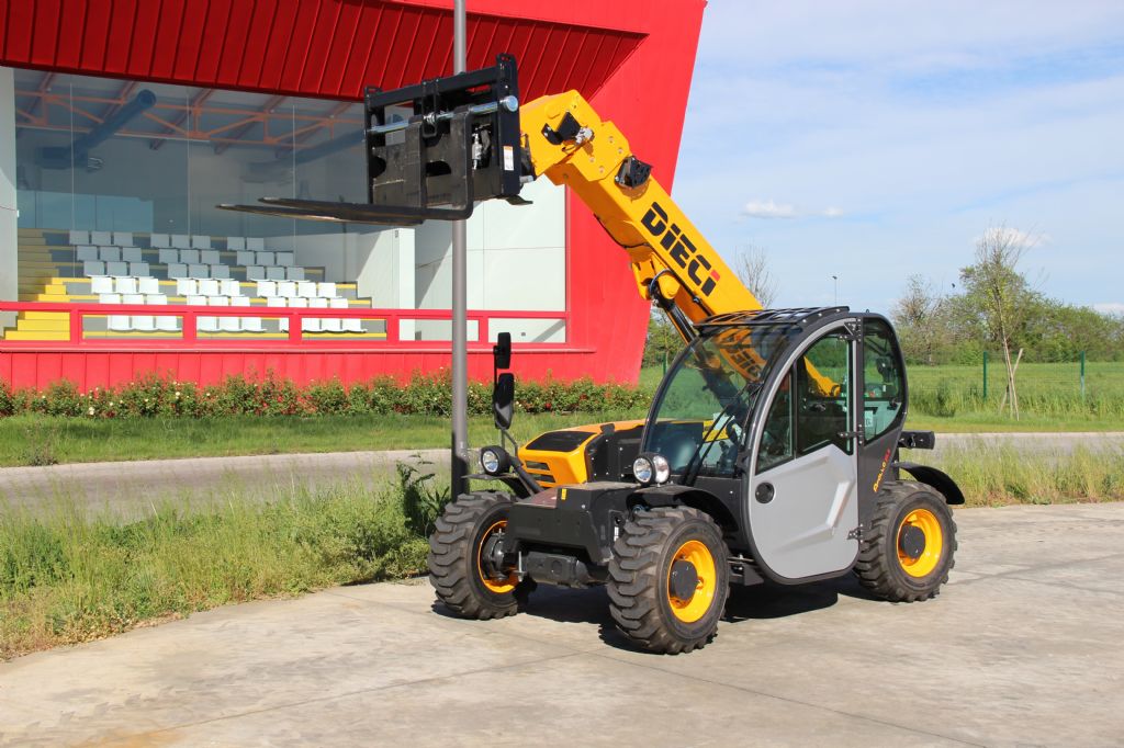 Dieci-Mini Agri 26.6-Teleskopstapler starr-www.maier-freese-gmbh.de