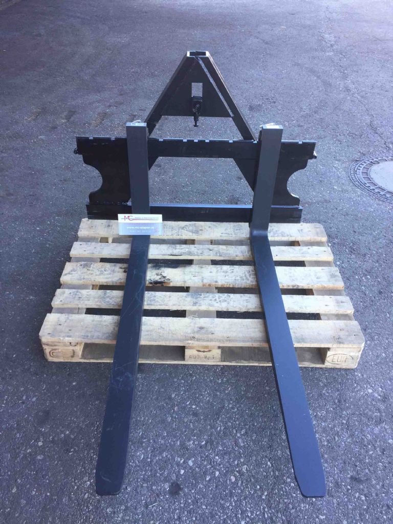 *Sonstige-Gabelträger mit Geräte- Schlepperdreieck, Gegenstück,-Gabelträger-www.mc-stapler.at *Sonstige-Gabelträger mit Geräte- Schlepperdreieck, Gegenstück,-Gabelträger-www.mc-stapler.at