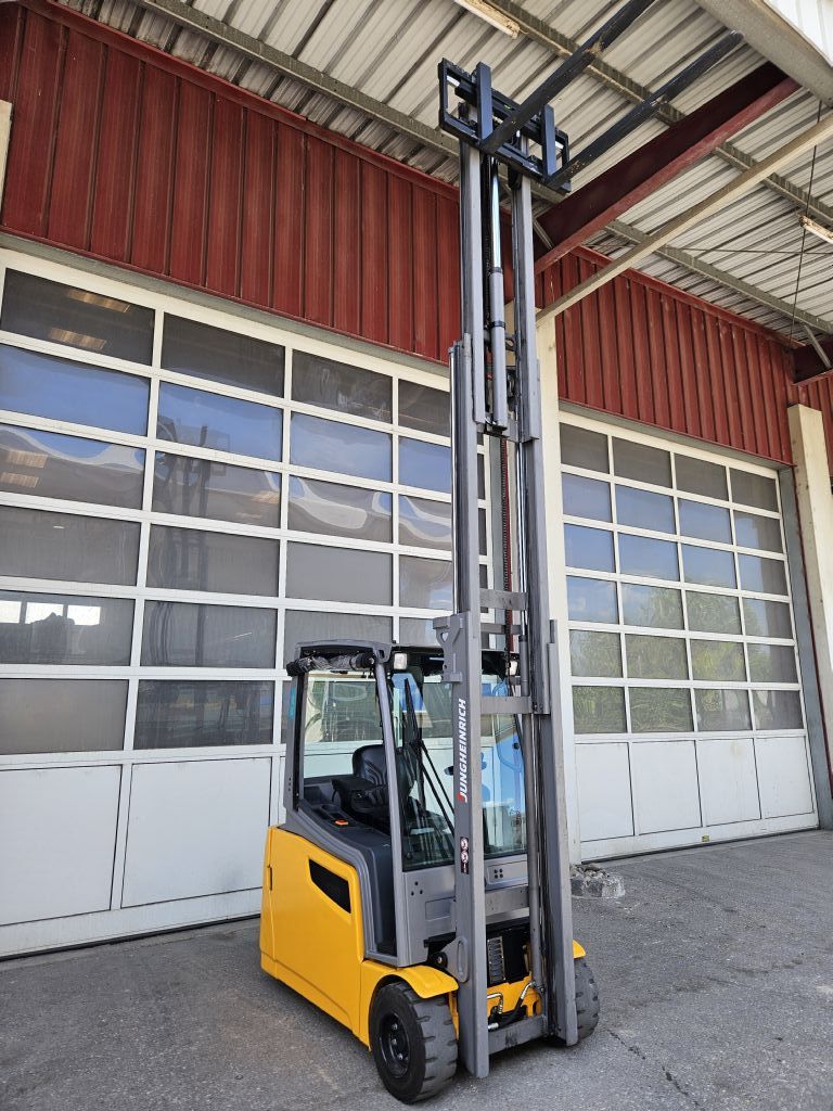 Jungheinrich-EFG 216-Elektro 3 Rad-Stapler-www.mc-stapler.at